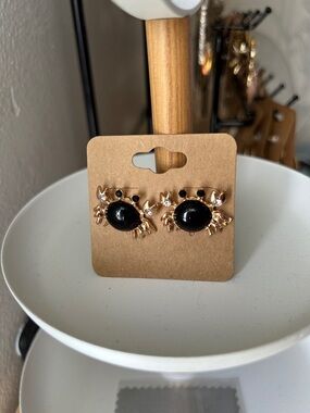 Gold Crab Stud Earrings with Black Cabochon